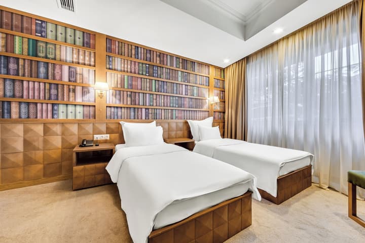 Amante Narikala Hotel