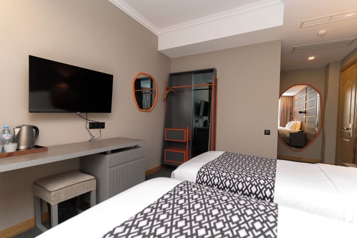 Amante Narikala Hotel