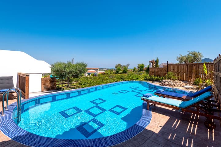 Kolymbia Village