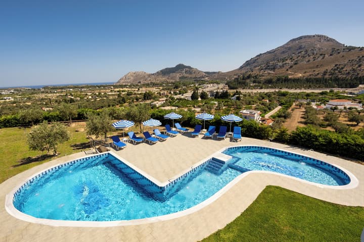 Kolymbia Village