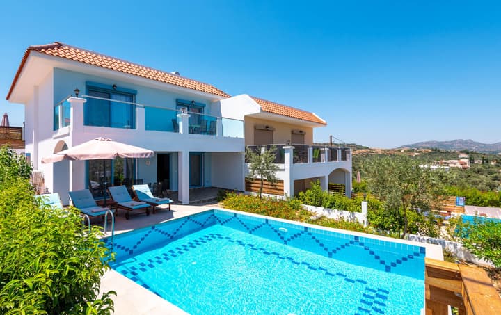 Kolymbia Village