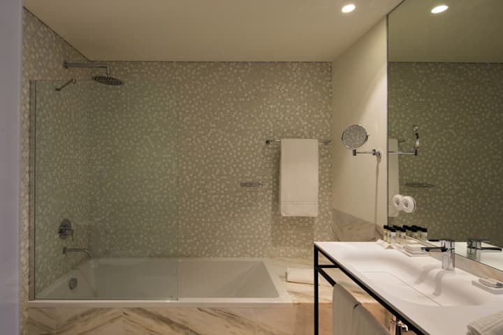 Pestana Porto - A Brasileira, City Center & Heritage Building