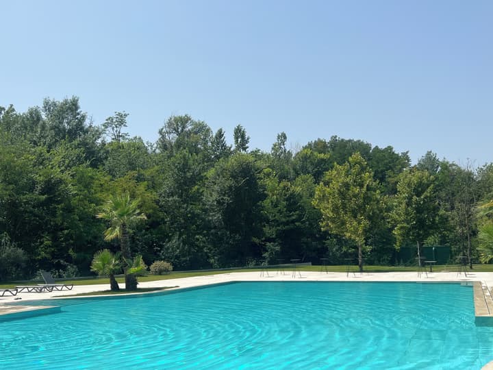Mak Albania Hotel