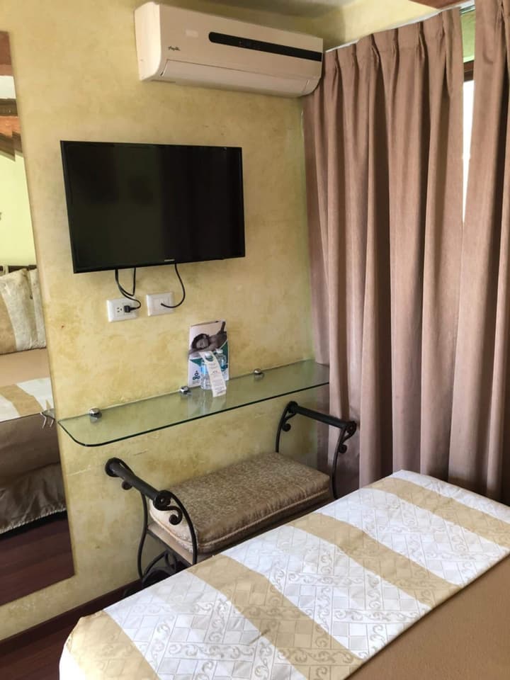 Hotel Elena