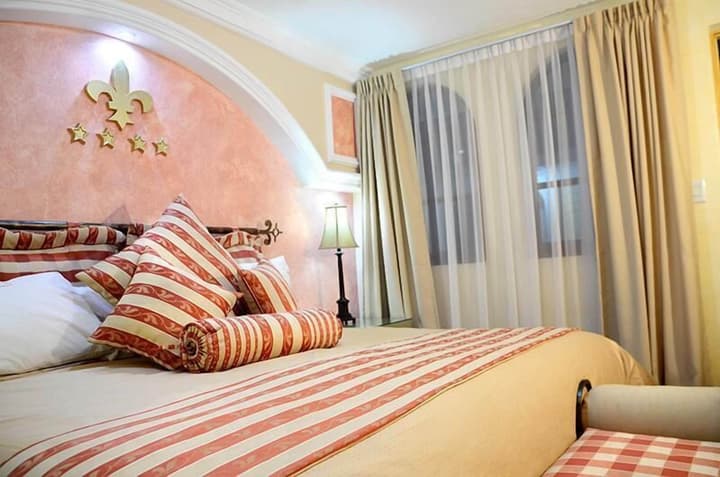 Hotel Elena
