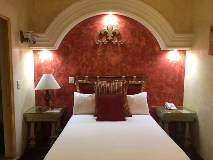 Hotel Elena