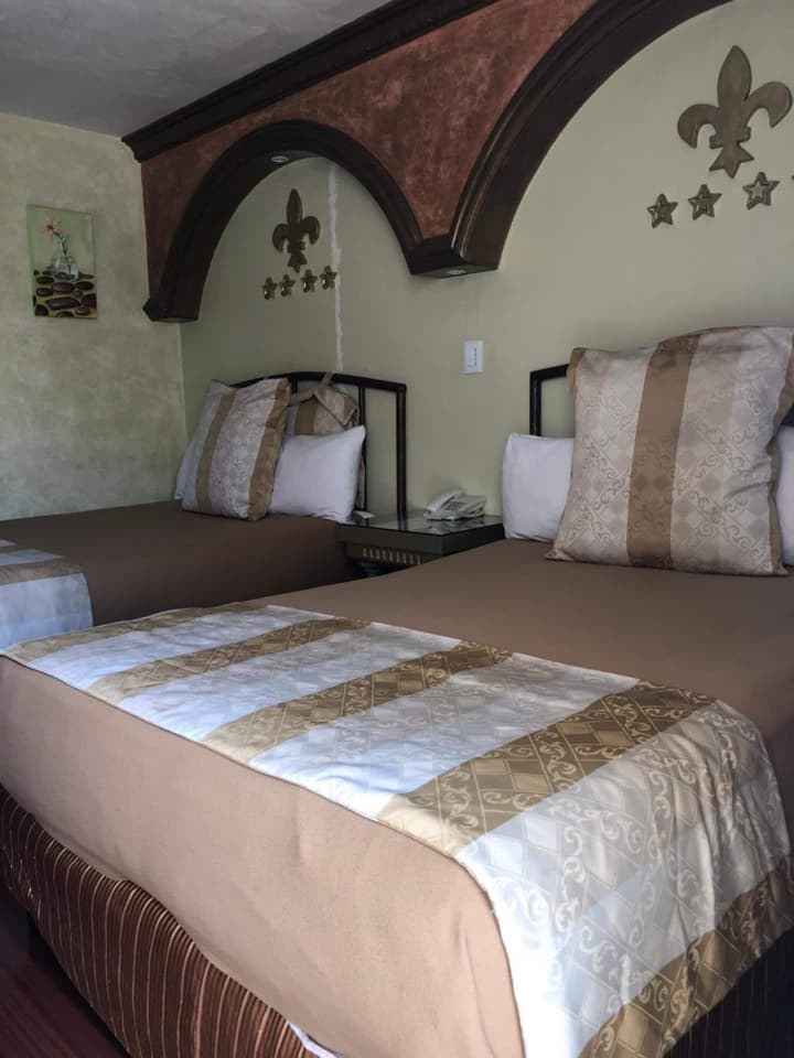 Hotel Elena