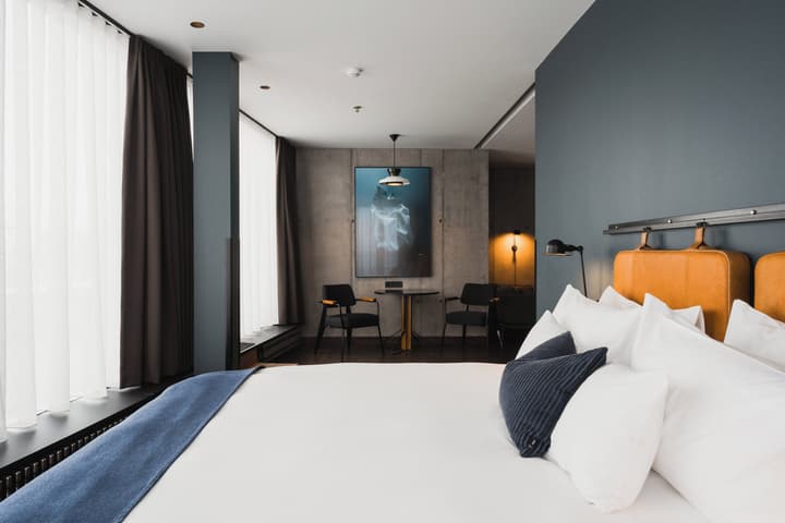 Exeter Hotel