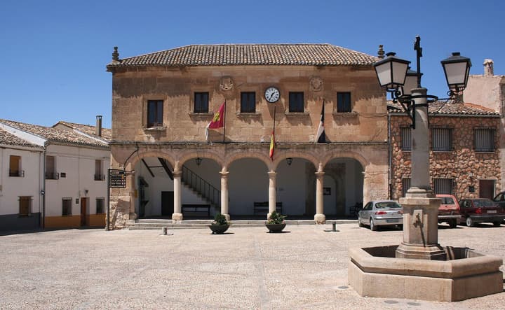 Hotel Hierbaluisa