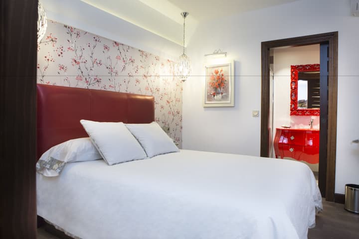 Hotel Hierbaluisa