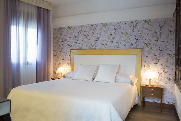 Hotel Hierbaluisa