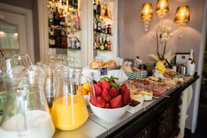 The Town House - Adults Only