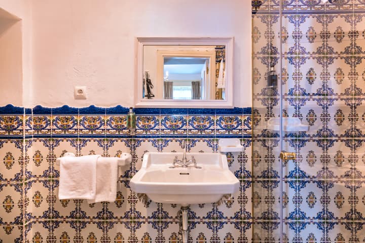 The Town House - Adults Only
