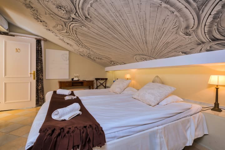 The Town House - Adults Only