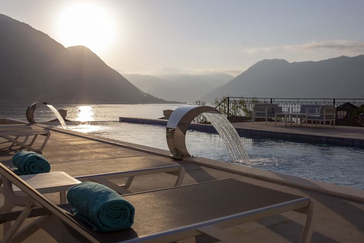 Huma Kotor Bay Hotel and Villas