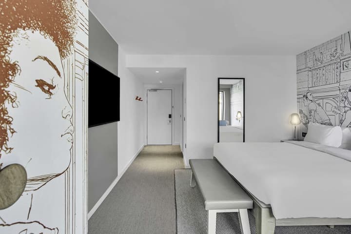 Radisson RED Glasgow