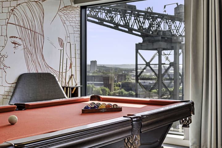 Radisson RED Glasgow
