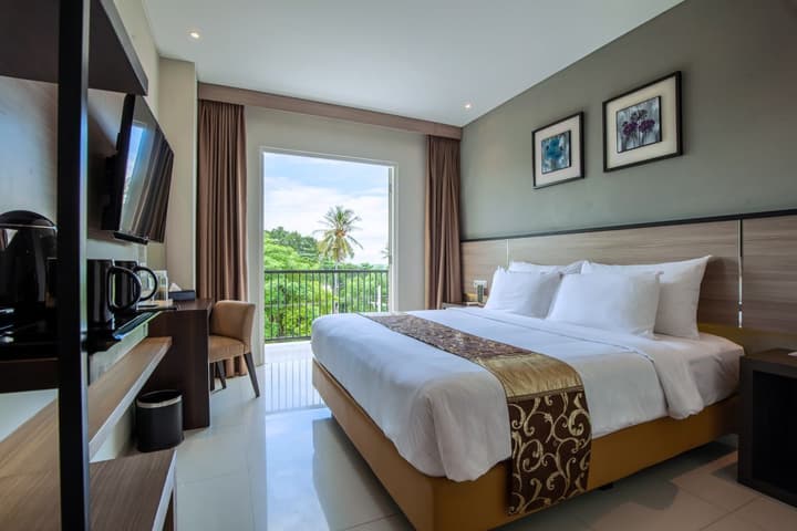 Montana Premier Senggigi