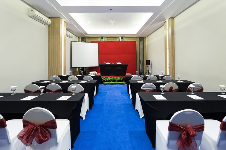 Montana Premier Senggigi