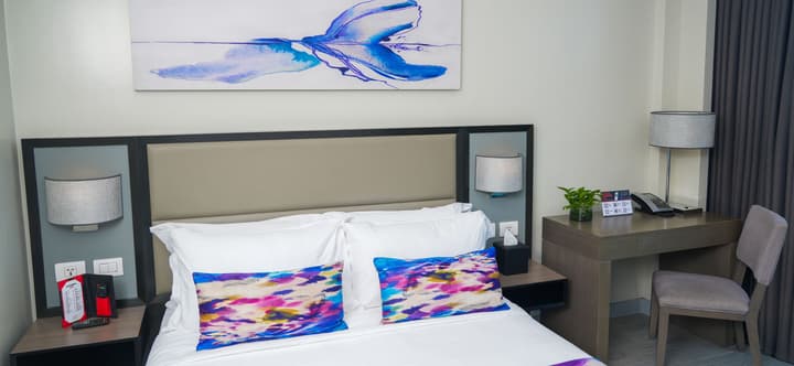 Savoy Hotel Manila near Airport NAIA Terminal 3 MNL