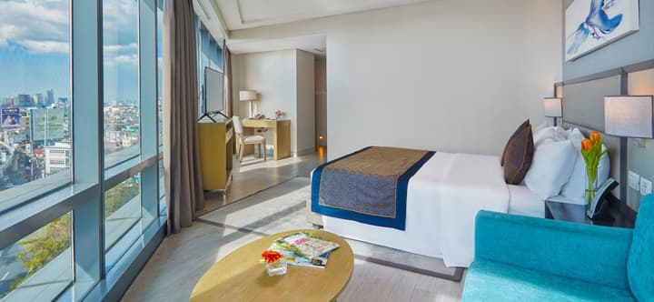 Savoy Hotel Manila near Airport NAIA Terminal 3 MNL
