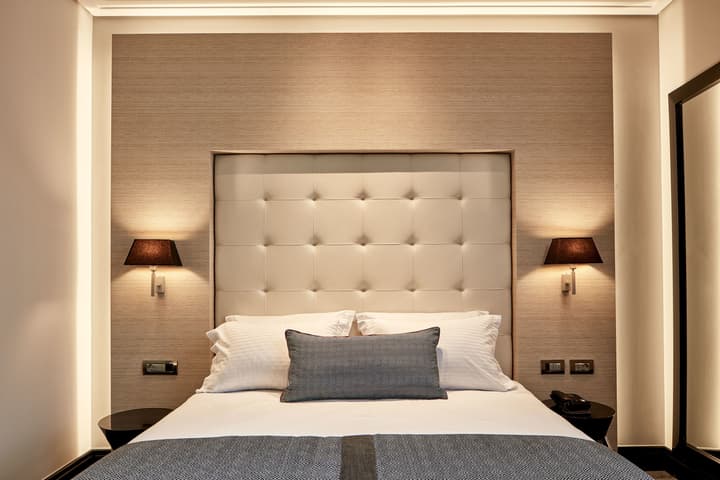 Antigon Urban Chic Hotel by GHH