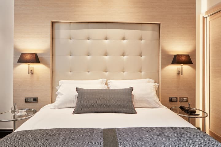 Antigon Urban Chic Hotel by GHH
