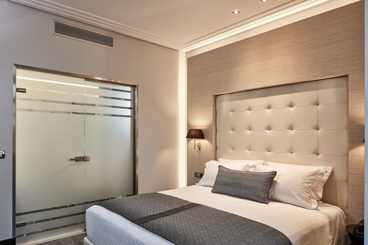 Antigon Urban Chic Hotel by GHH