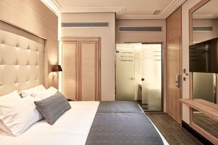 Antigon Urban Chic Hotel by GHH