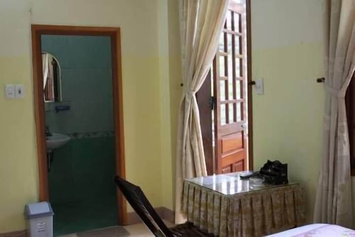 Phong Lan Guesthouse