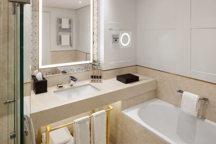 The Alexander, A Luxury Collection Hotel, Yerevan