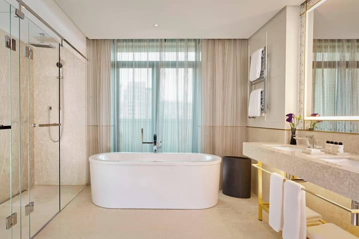 The Alexander, A Luxury Collection Hotel, Yerevan