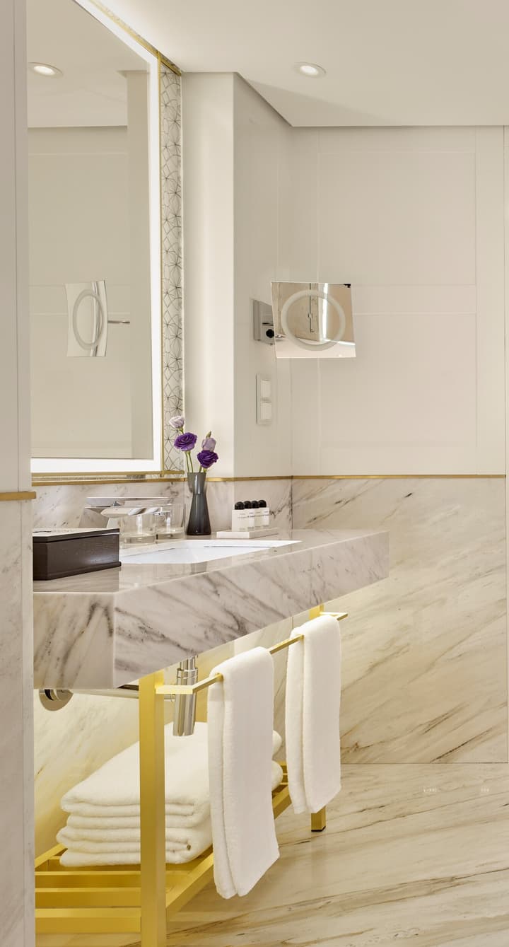 The Alexander, A Luxury Collection Hotel, Yerevan