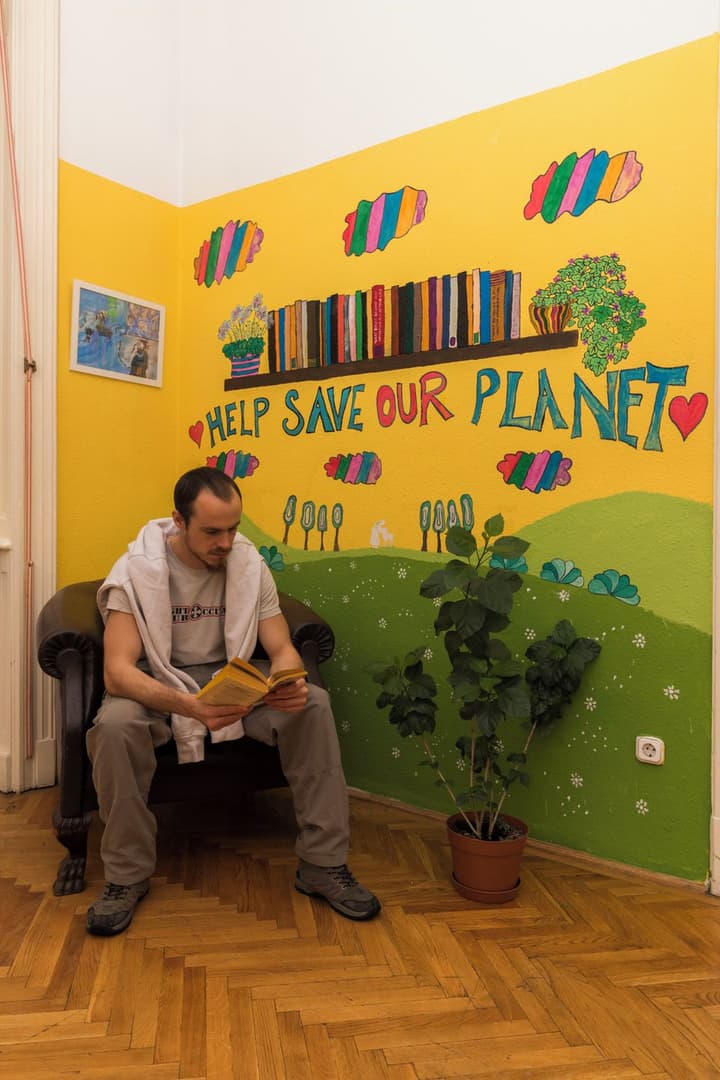Baroque Hostel & Coworking
