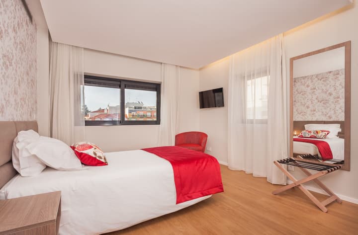 Essence Inn Marianos