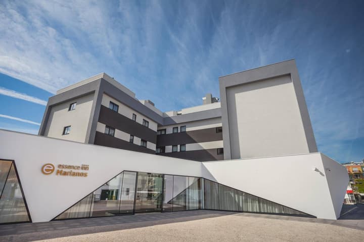Essence Inn Marianos