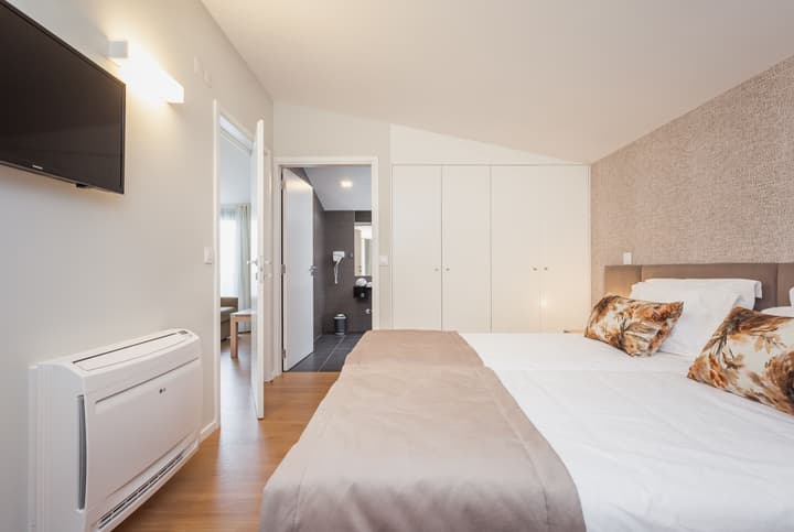 Essence Inn Marianos