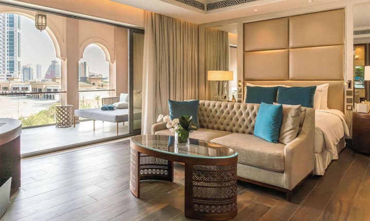 Royal Saray Resort