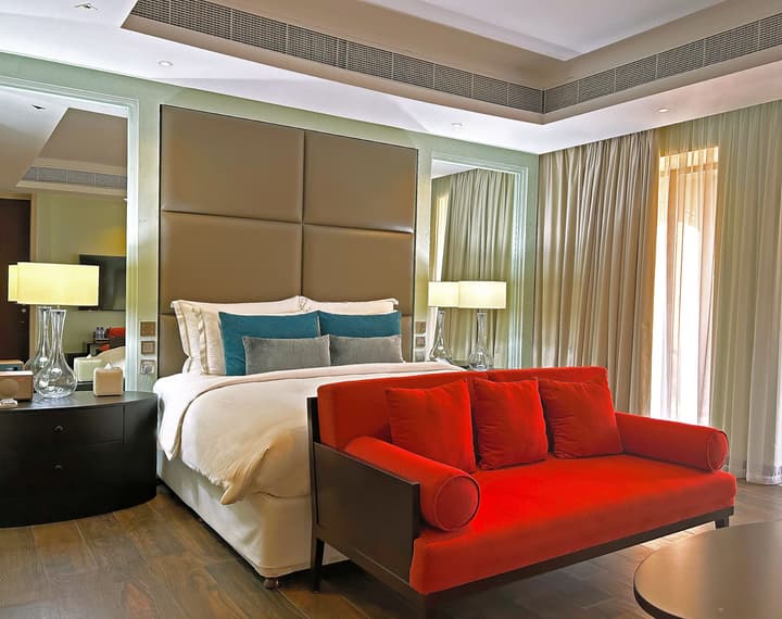 Royal Saray Resort