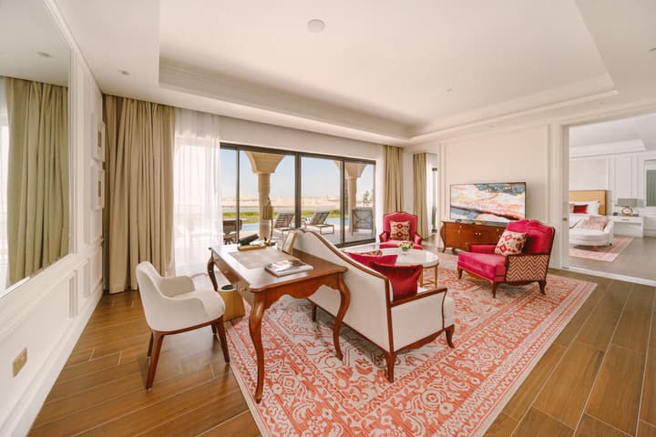 Royal Saray Resort