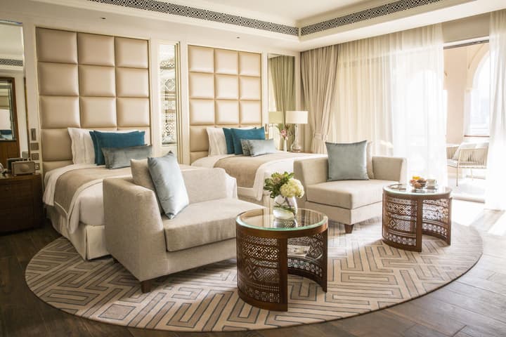 Royal Saray Resort