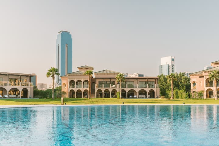 Royal Saray Resort