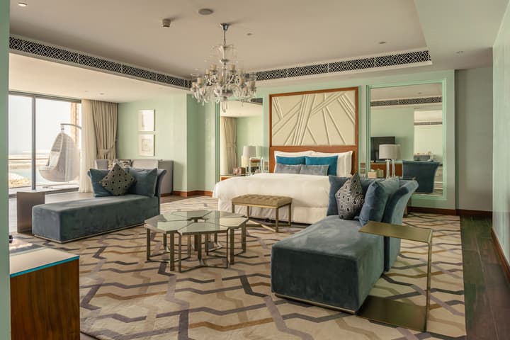 Royal Saray Resort