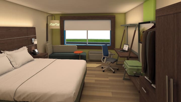 Holiday Inn Express & Suites Lake Havasu - London Bridge by IHG