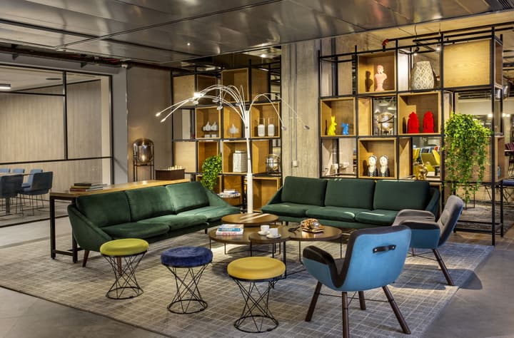 Link hotel & Hub By Dan Hotels