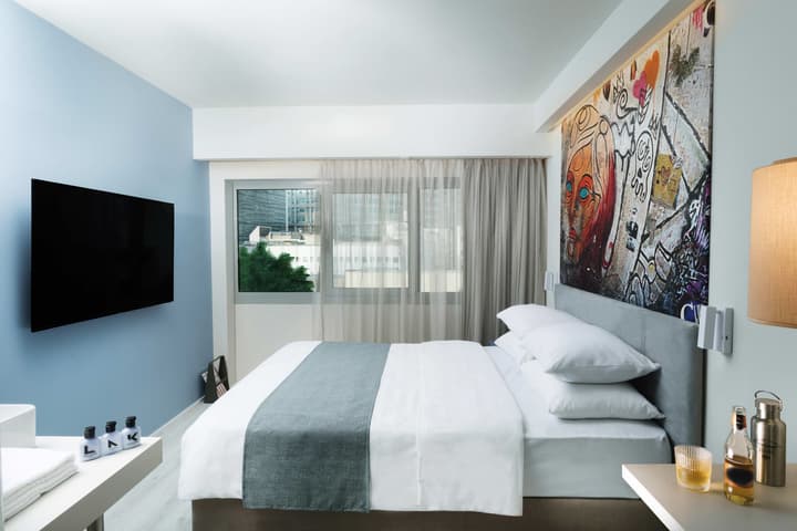 Link hotel & Hub By Dan Hotels