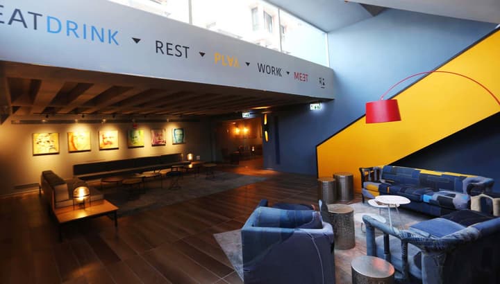 Link hotel & Hub By Dan Hotels