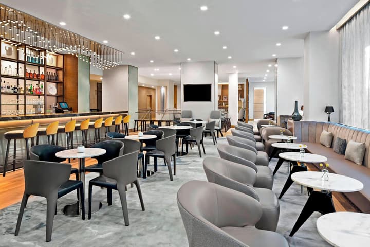 AC Hotel by Marriott New York Downtown