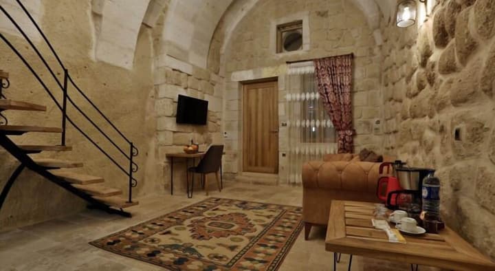 Nox Cave Hotel