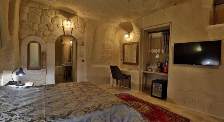 Nox Cave Hotel